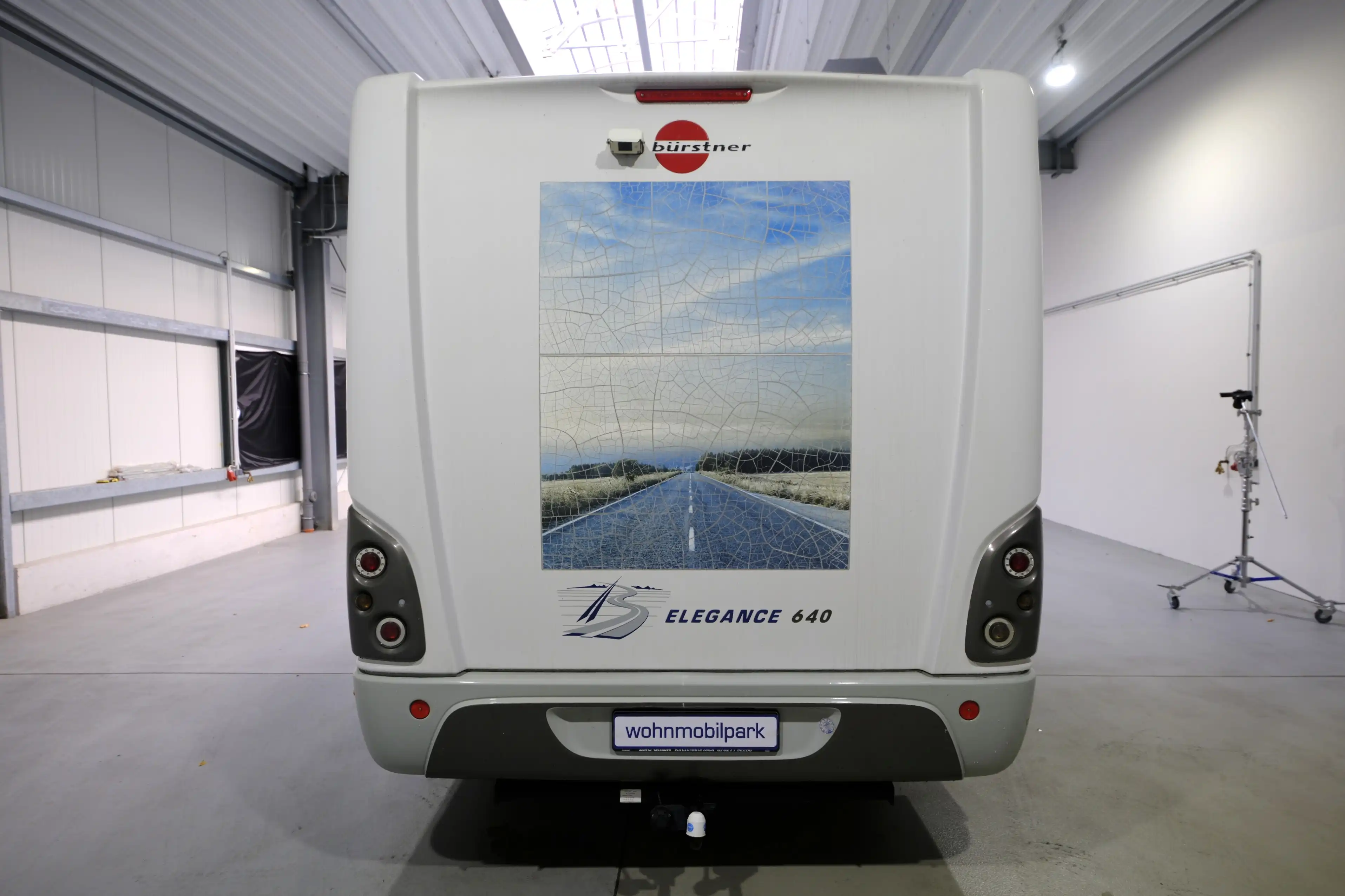 BUERSTNER I 640 Elegance